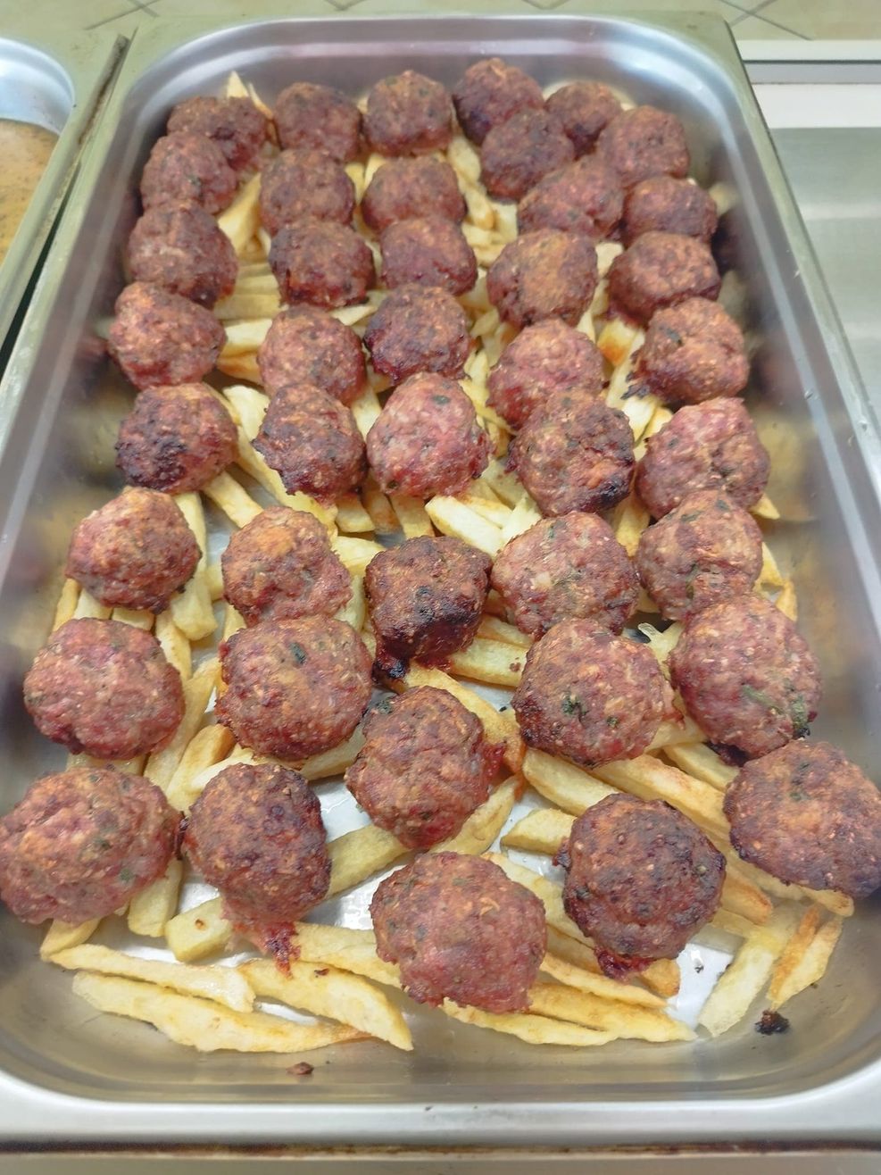 Stuffed baked meatballs - Chicken House Samanidis